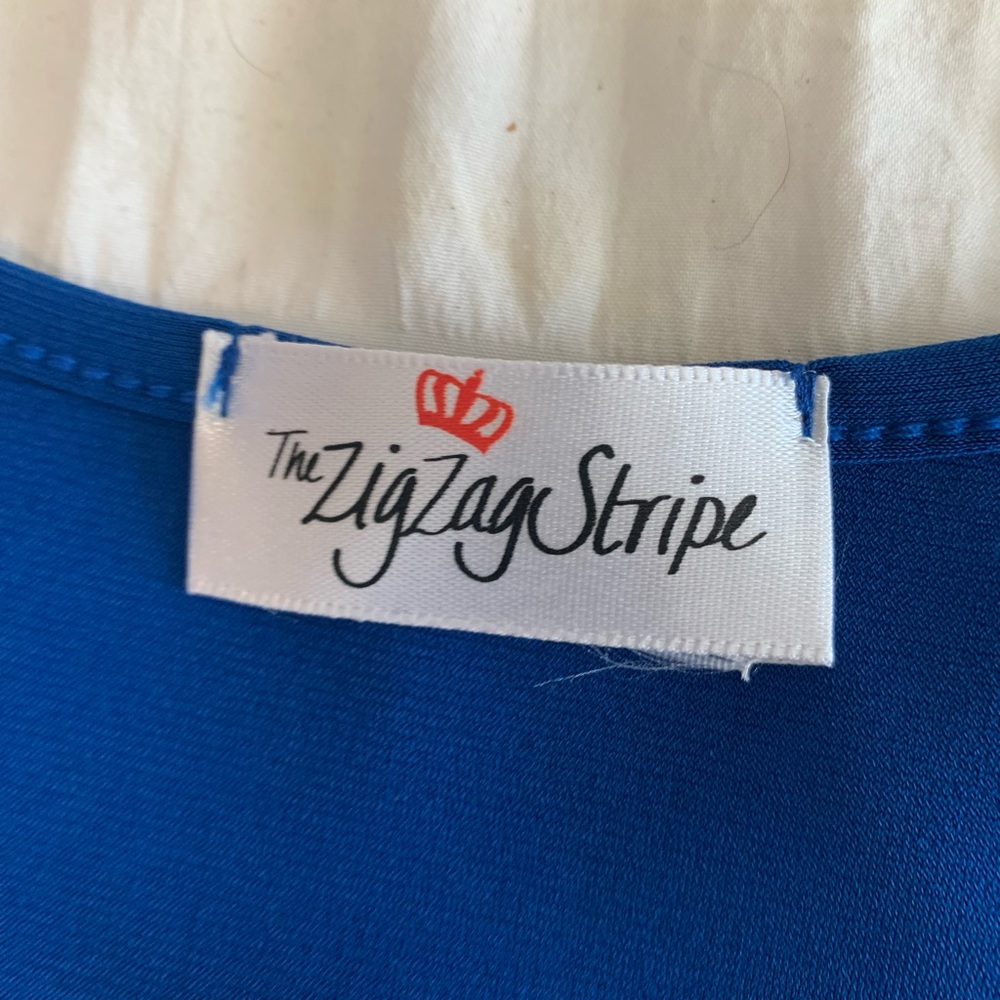 The Zig Zag Stripe Blue Tank Top with Relaxed Fit - Picture 7 of 16
